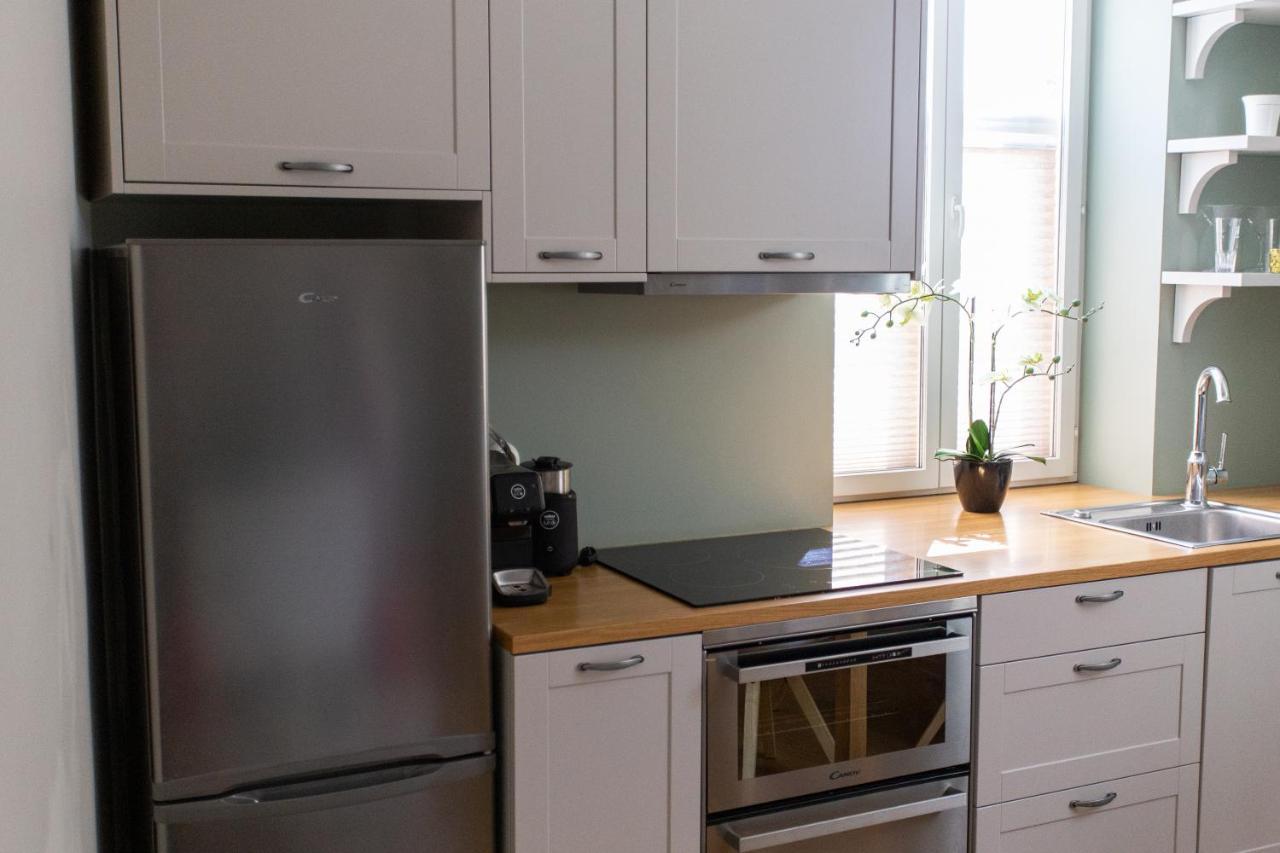 Silbernagel Apartment Курессааре Экстерьер фото